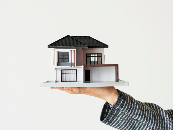 Shift Occurring in US Housing Market as Mortgage Lock Loosens Up
