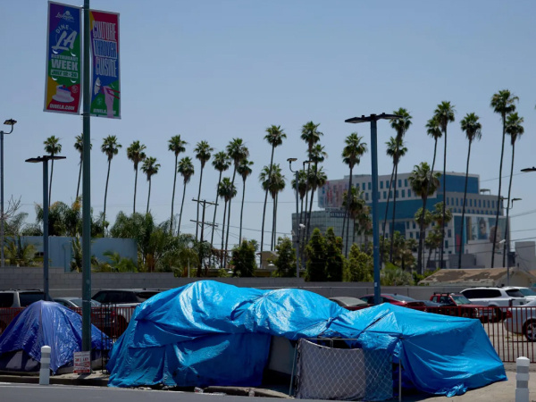 US cities can now punish homelessness. Will it help or hurt a crisis_